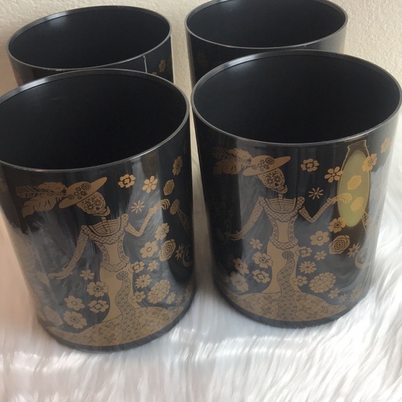 Halloween Tupperware One Touch 4-PC - Picture 10 of 16